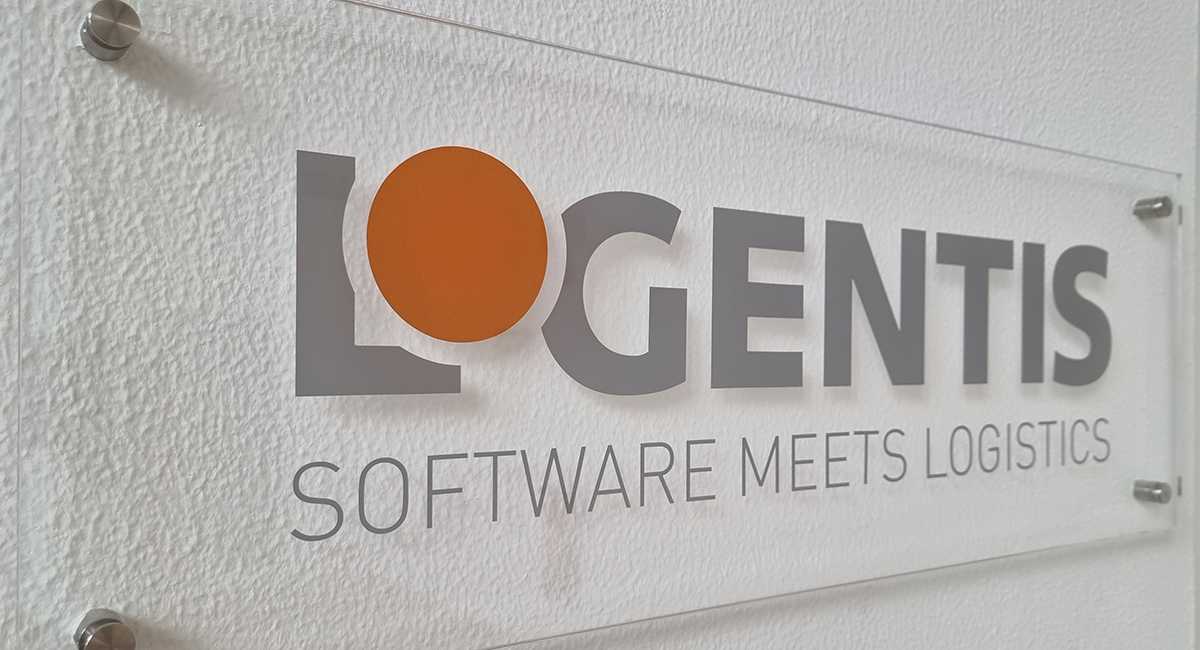 Claim Changer: Software meets Logistics